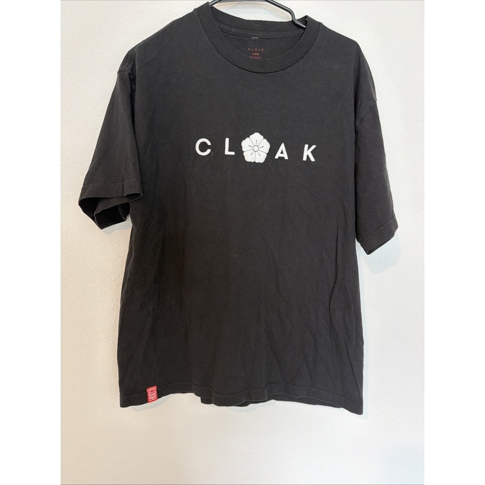 CLOAK Brand Chuseok Collection Flower Graphic 100% Cotton Black T-Shirt Large